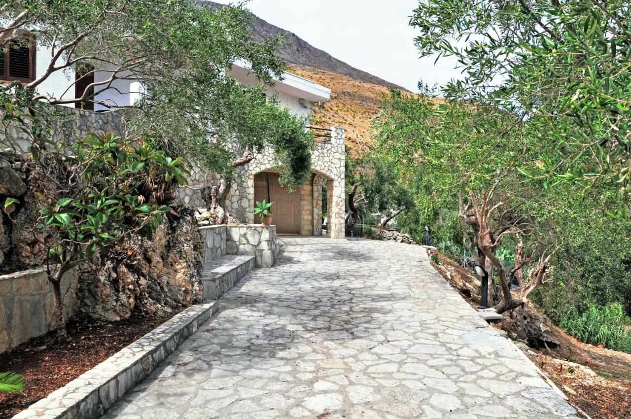 Villa Mediterranea สโกเปลโล ภายนอก รูปภาพ